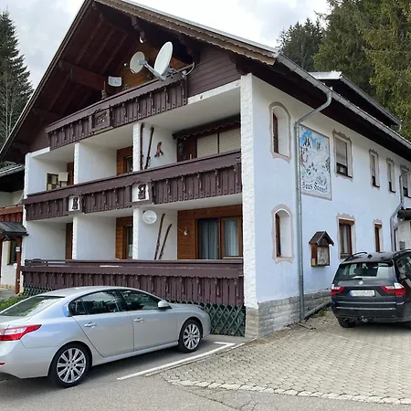 Allgaeu Hues 8 Ferienzimmer Mit Self-checkin Apartment